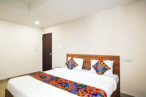 Fabhotel Raayara Bliss