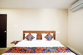 Fabhotel Raayara Bliss