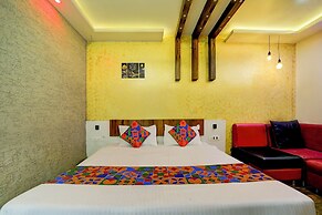 Fabhotel Ceerock