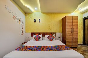 Fabhotel Ceerock