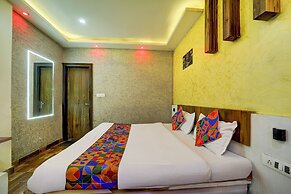 Fabhotel Ceerock