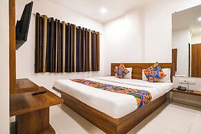 Fabhotel Apple