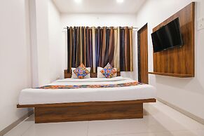 Fabhotel Apple