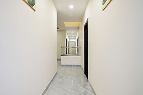 Fabhotel Capital Inn