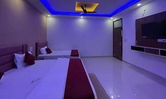 Fabhotel Karshani Kripa Dham