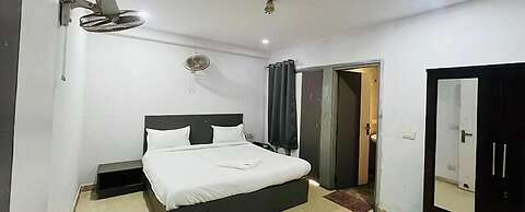 Fabhotel Jaipahari Palace
