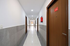 Fabhotel Lime Tree I