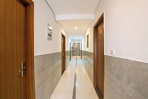 Fabhotel Lime Tree I