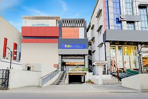 Fabhotel White Ridge Chaitanyapuri