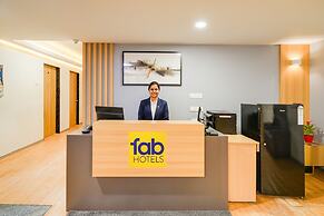 Fabhotel White Ridge Chaitanyapuri