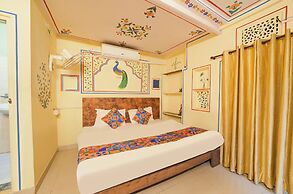 Fabhotel Khandaka Mahal