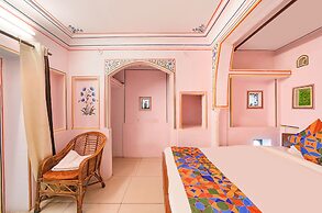 Fabhotel Khandaka Mahal
