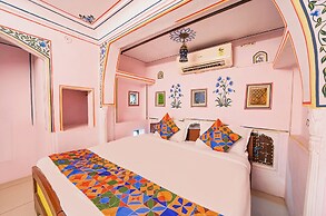 Fabhotel Khandaka Mahal