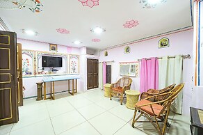 Fabhotel Khandaka Mahal