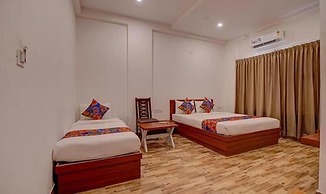 Fabhotel Sri Udupi Park