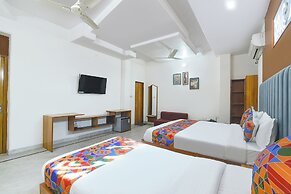 Fabhotel Mansarovar Palace