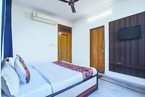 Fabhotel Mansarovar Palace
