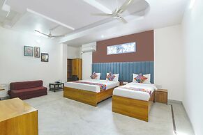 Fabhotel Mansarovar Palace