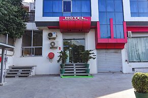 Fabhotel Mansarovar Palace