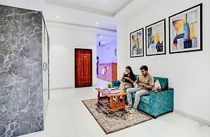 Fabhotel Blueberry Residency