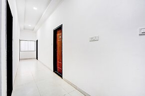 Fabhotel Blueberry Residency