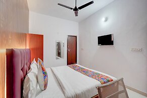 Fabhotel Tree View Residency