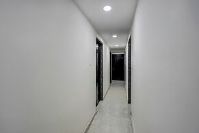 Fabhotel Amr Grand