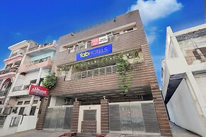 Fabhotel Amr Grand