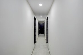 Fabhotel Amr Grand