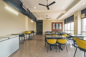 Fabhotel Reyansh