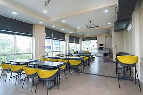 Fabhotel Reyansh