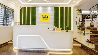 Fabhotel Marella Grand Inn