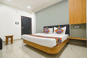 Fabhotel Paradise Inn