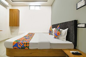 Fabhotel Paradise Inn