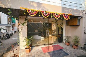 Fabhotel Paradise Inn