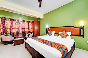 Fabhotel Bluemoon