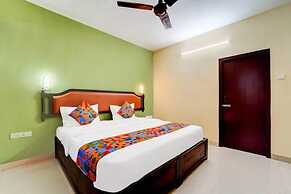 Fabhotel Bluemoon