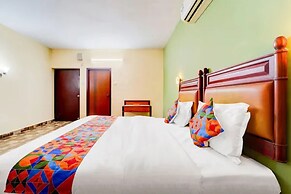 Fabhotel Bluemoon