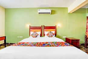 Fabhotel Bluemoon