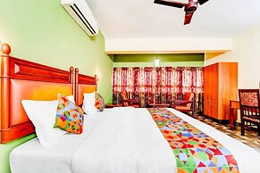 Fabhotel Bluemoon