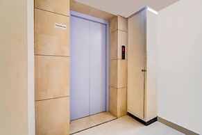 Fabhotel Bluemoon