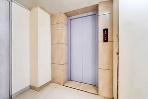 Fabhotel Bluemoon