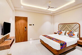 Fabhotel Mood Inn