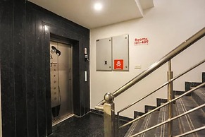 Fabhotel Sharveen Classic Inn