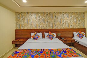 Fabhotel Asian Park