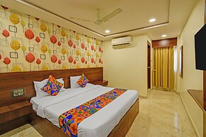 Fabhotel Asian Park