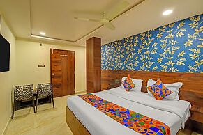 Fabhotel Asian Park