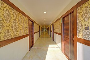 Fabhotel Asian Park