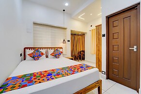 Fabhotel Elroi Suites