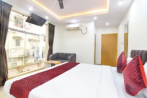 Fabhotel Royal Place